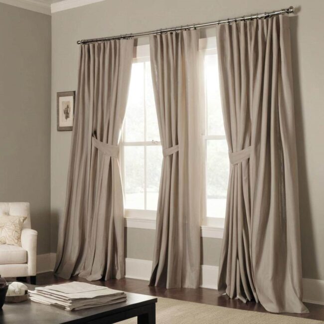 Instrukcja krok po kroku do upięcia zasłon